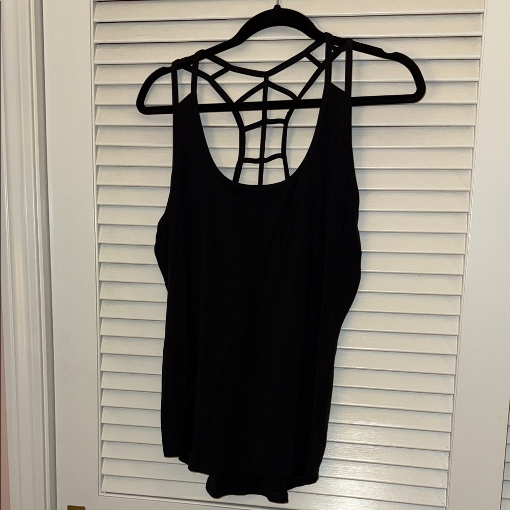 Athleta Strappy Workout Top - Size Large